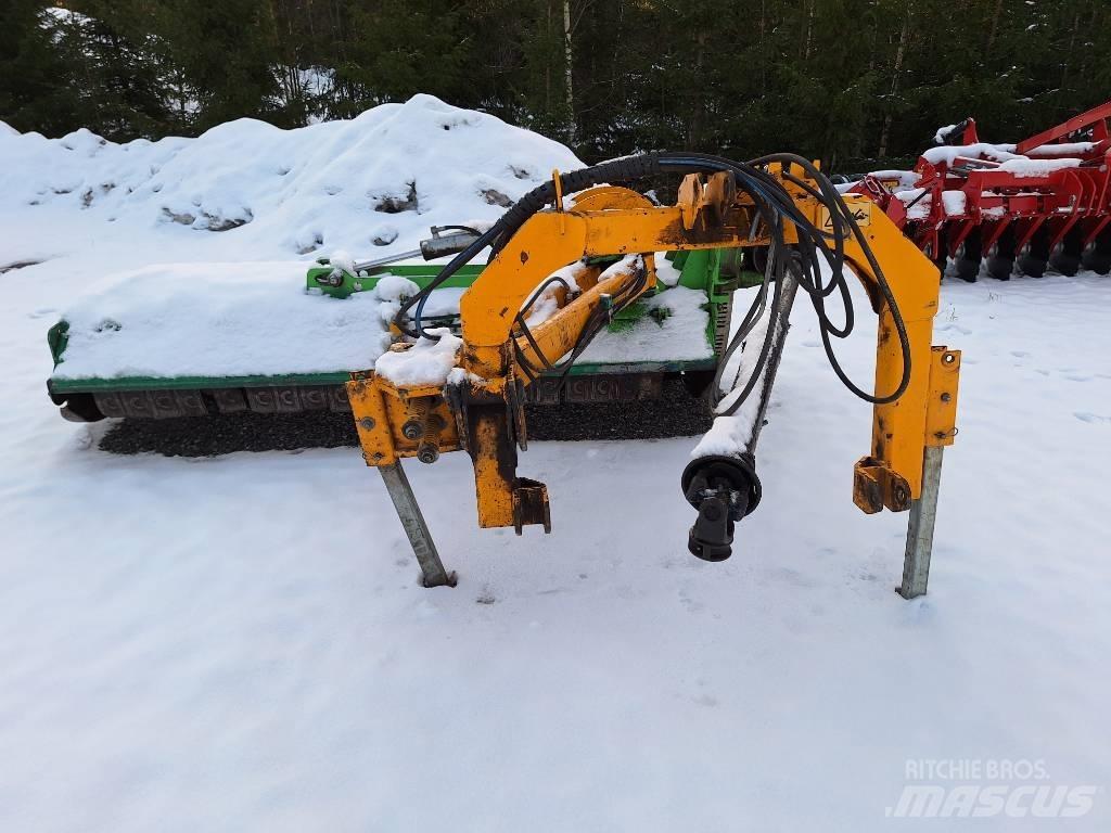 Cabe 250 Slåtterkrossar