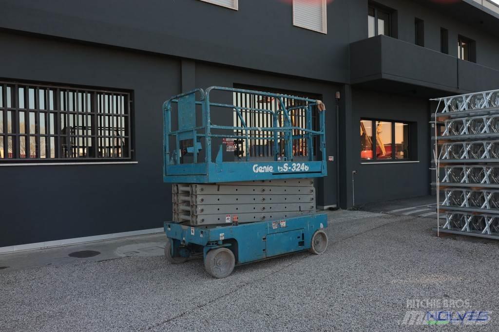 Genie GS3246 Saxliftar