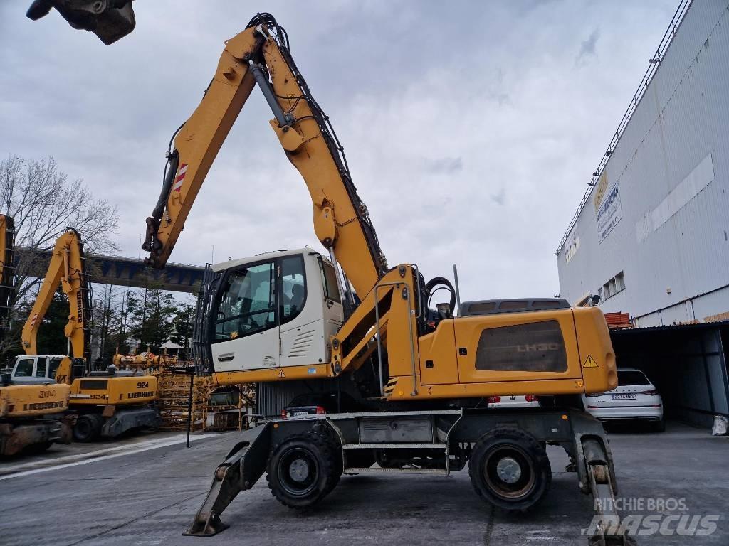 Liebherr LH 30 M Avfalls / industri hantering