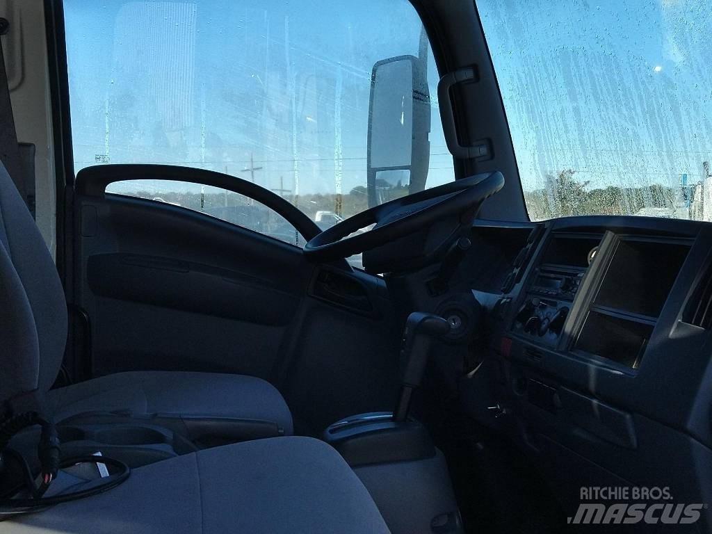 Isuzu NRR Tippbilar