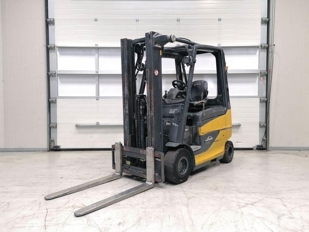 Linde E20H-01/600 Elmotviktstruckar