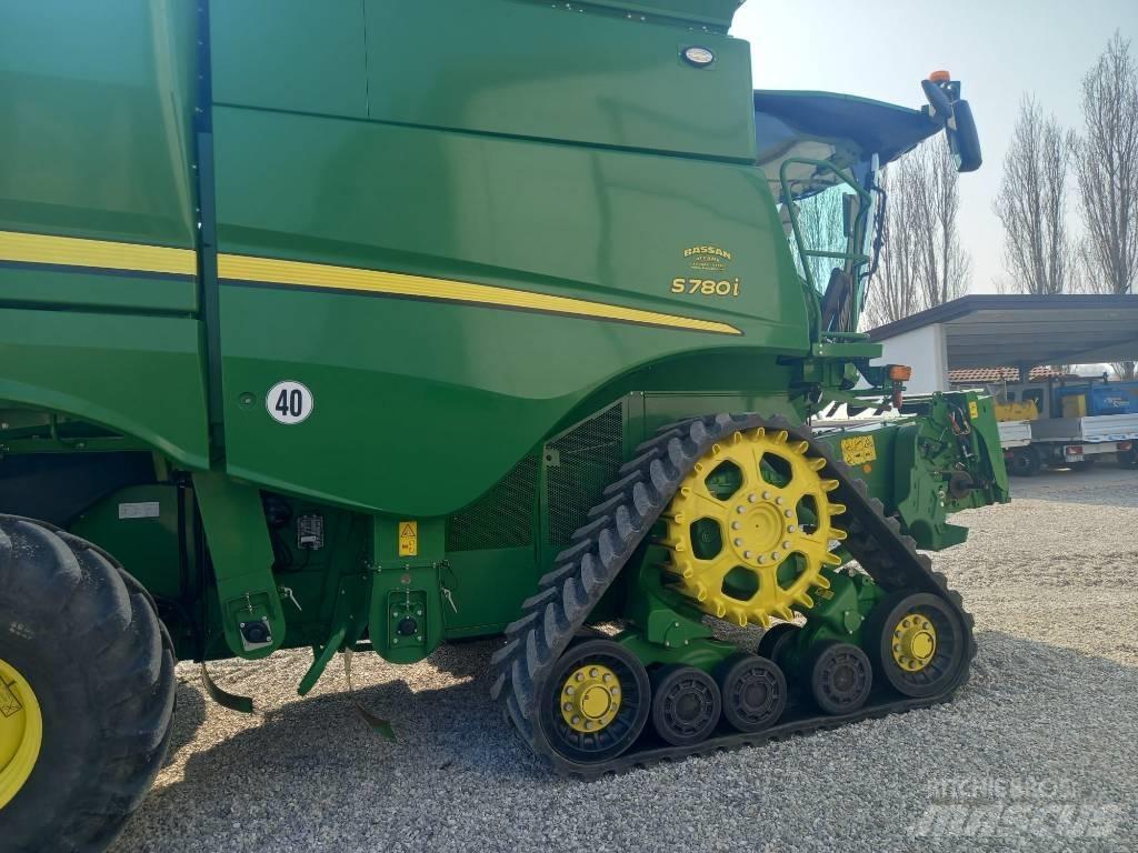 John Deere S 780i Skördetröskor