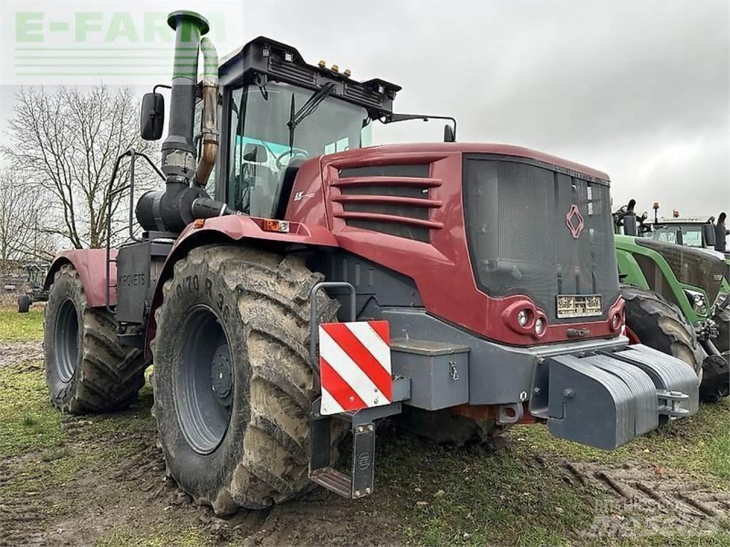 Kirovets k-743 Traktorer