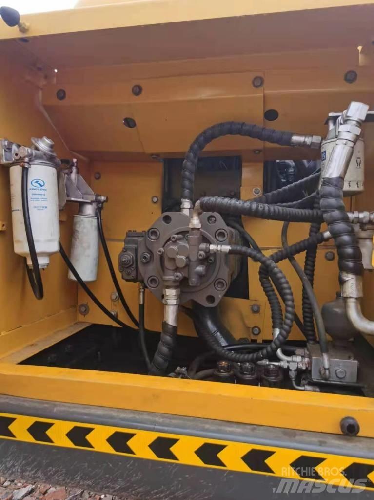 Volvo EC 210 DL Bandgrävare