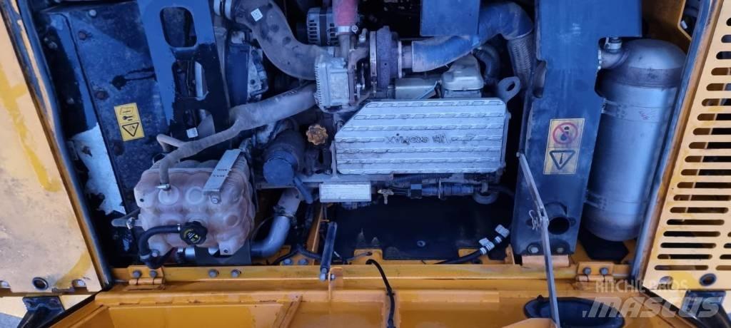 JCB 220 X Long Bandgrävare