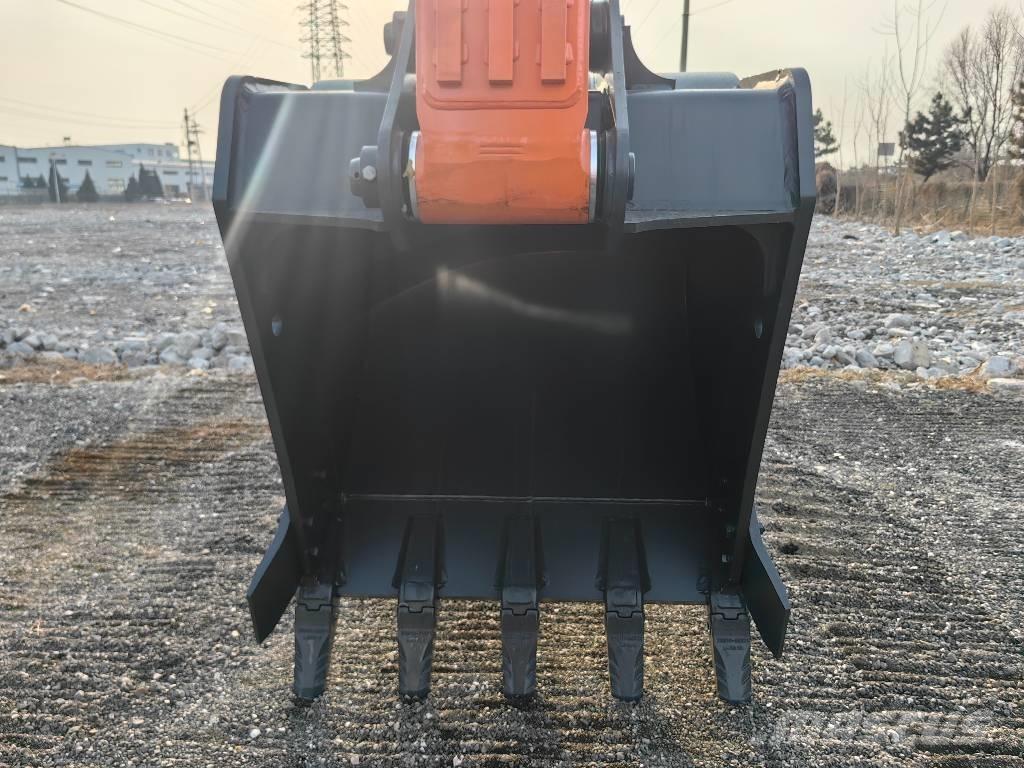 Doosan DX225 Bandgrävare