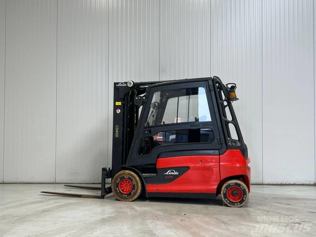 Linde E25L-01 Elmotviktstruckar