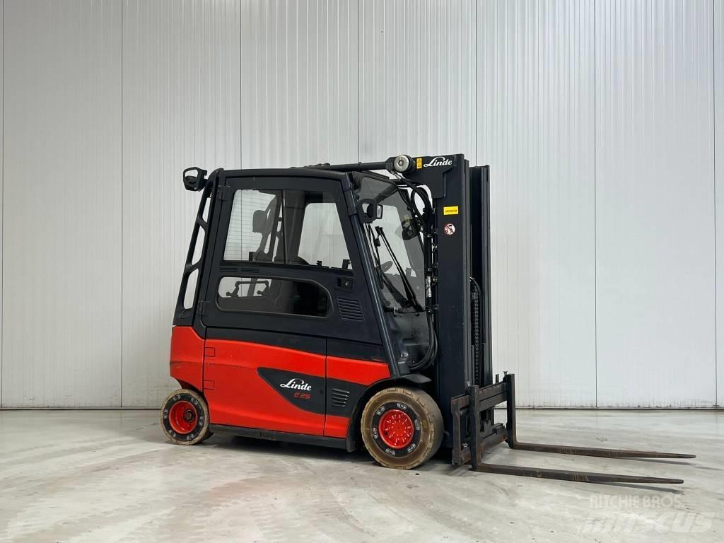 Linde E25L-01 Elmotviktstruckar