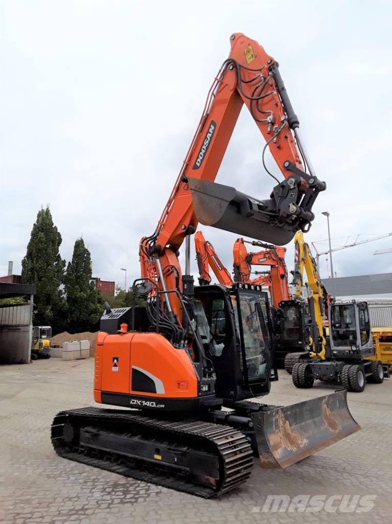Doosan DX140LCR-5 Bandgrävare