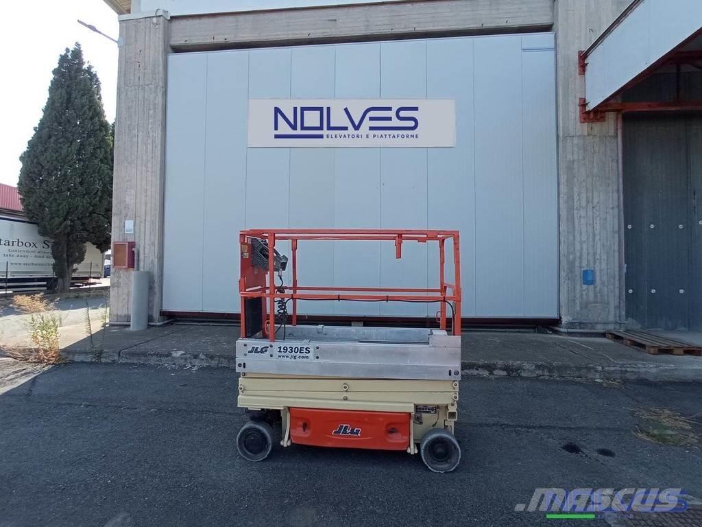 JLG 1930ES Saxliftar