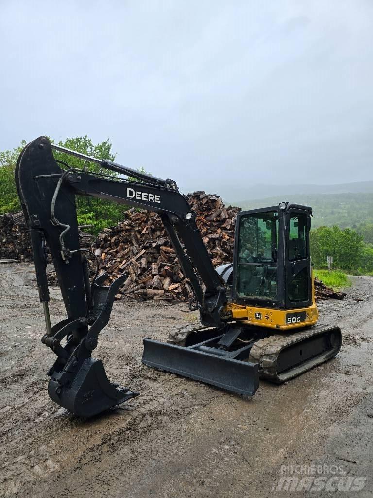 DEERE 50G Minigrävare < 7t
