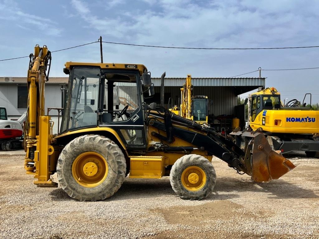 CAT 438 C Grävlastare