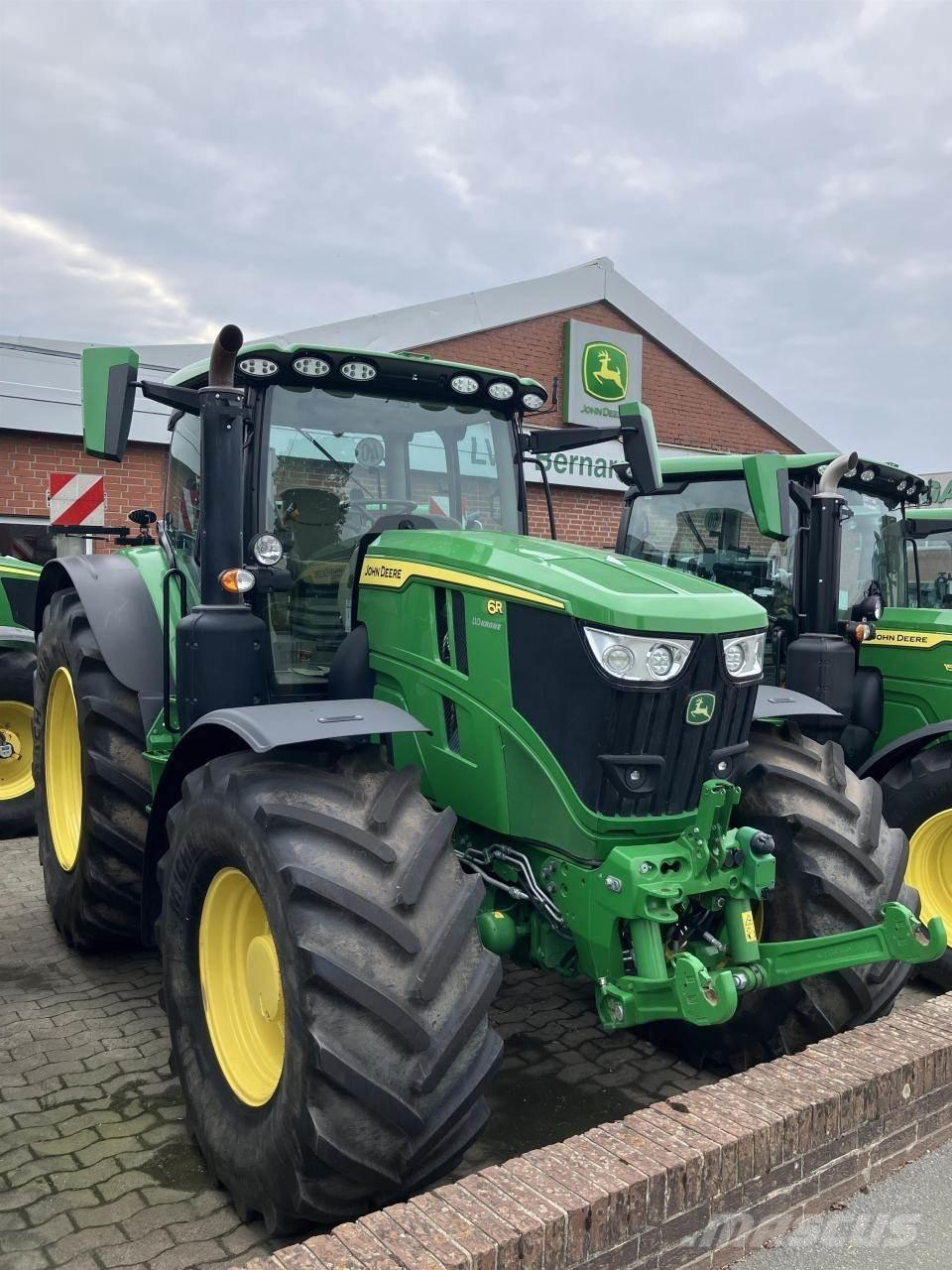 John Deere 6R 215 Traktorer