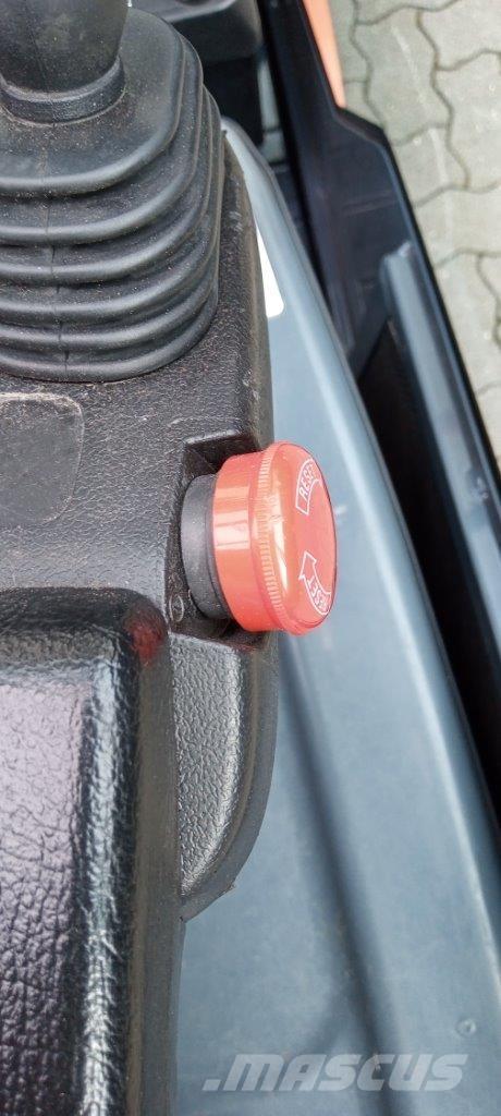 Toyota 8FBM20T Elmotviktstruckar