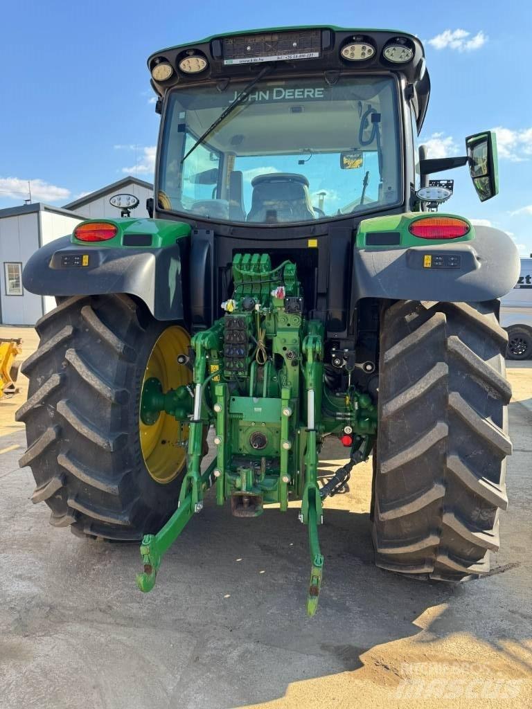  Jhon Deere 6R110 Traktorer