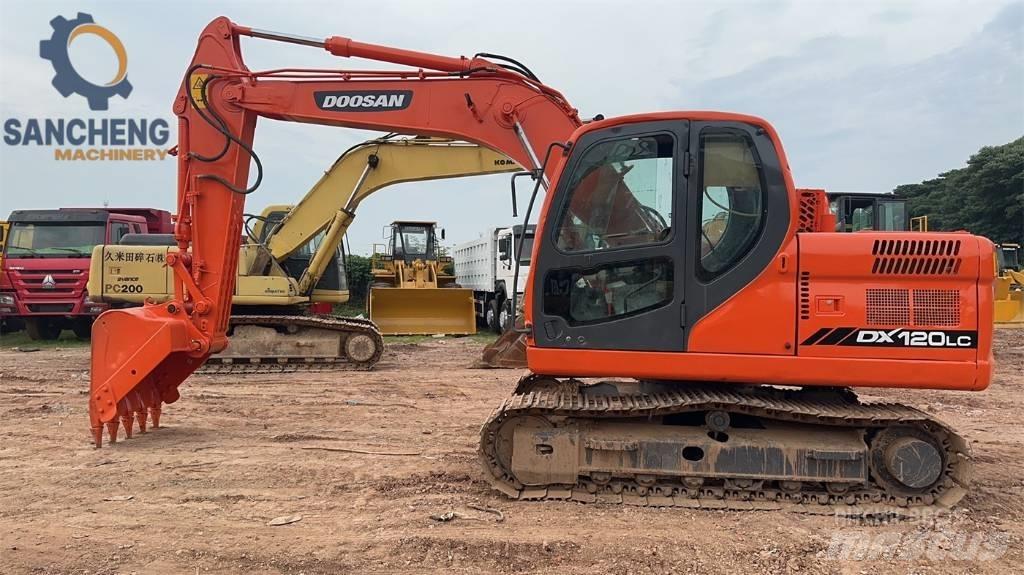 Doosan DX 120 Midigrävmaskiner 7t - 12t