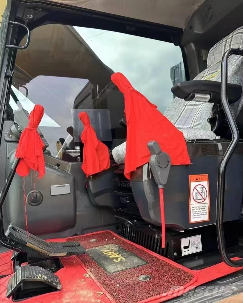 Sany SY 235 Bandgrävare