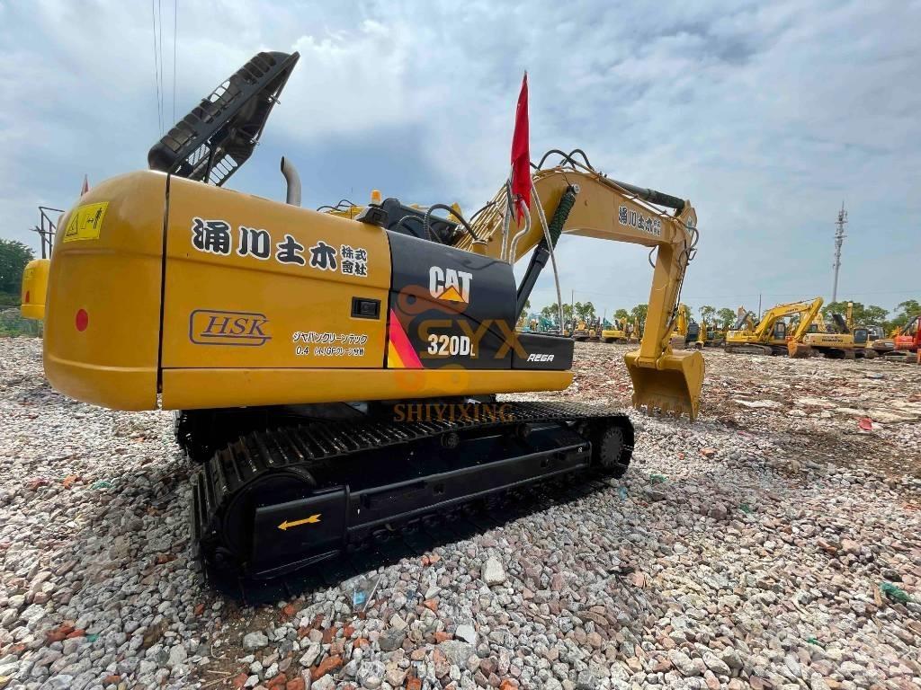 CAT 320 D Bandgrävare
