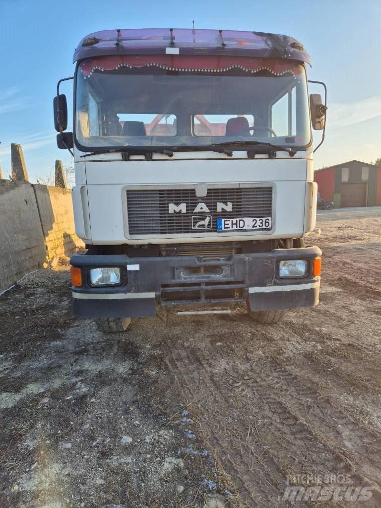 MAN 26.322 Liftdumperbilar