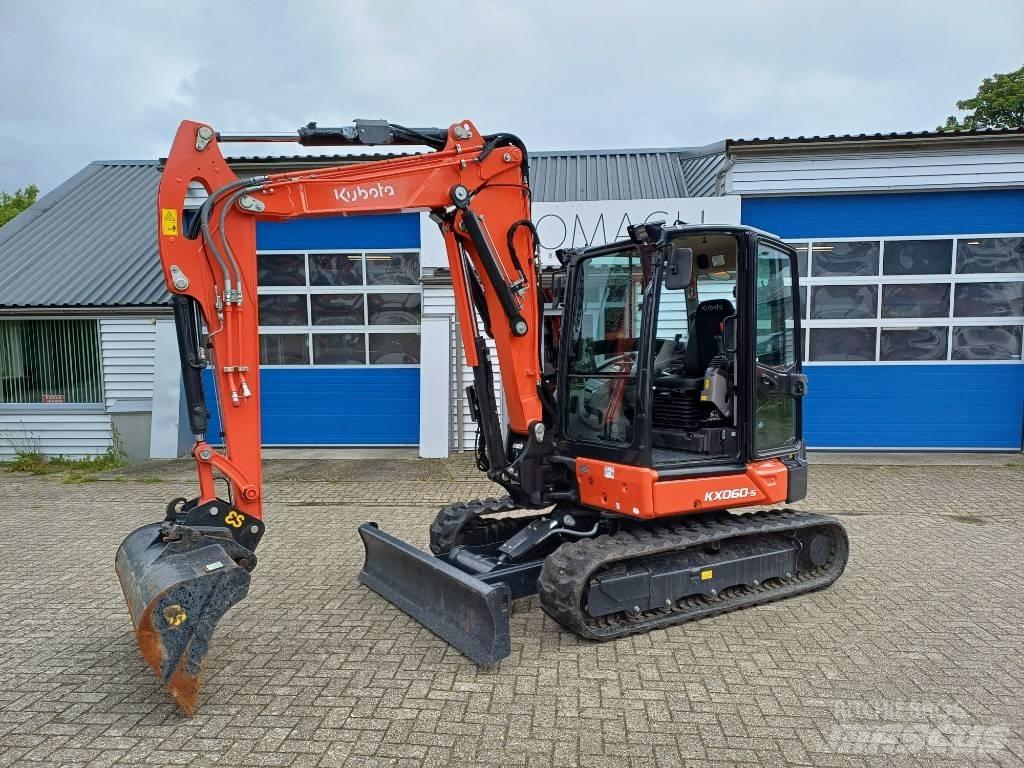 Kubota KX060-5 VA Minigrävare < 7t