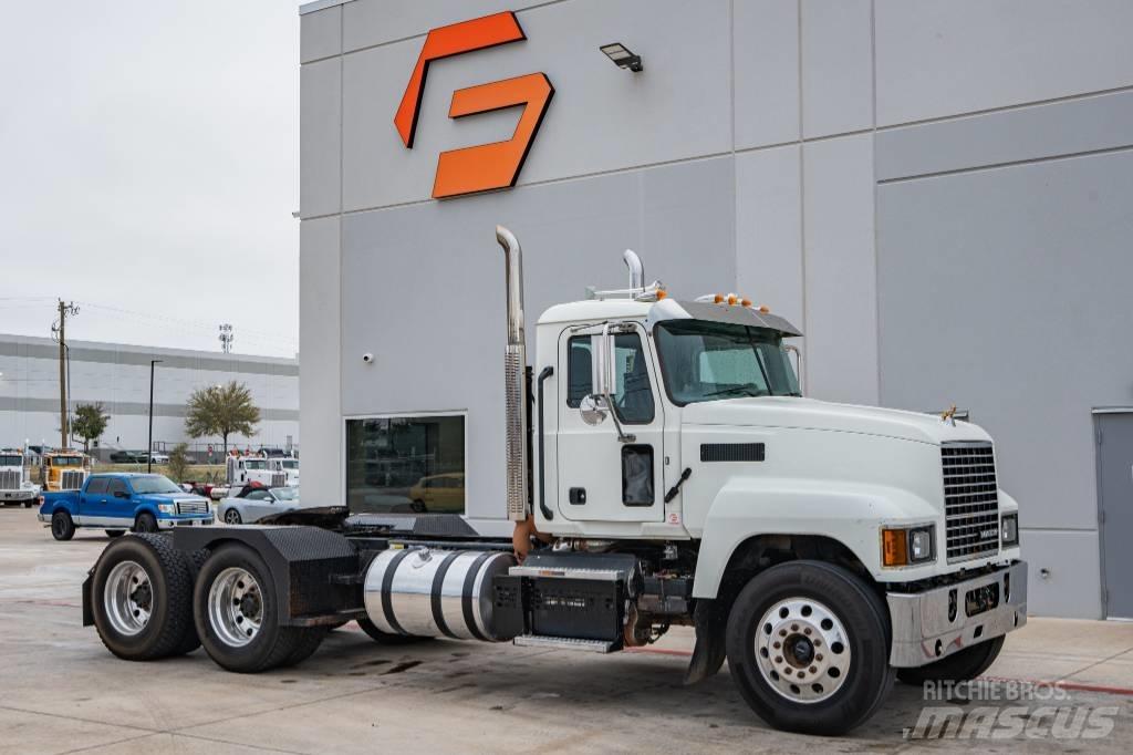 Mack Pinnacle Dragbilar