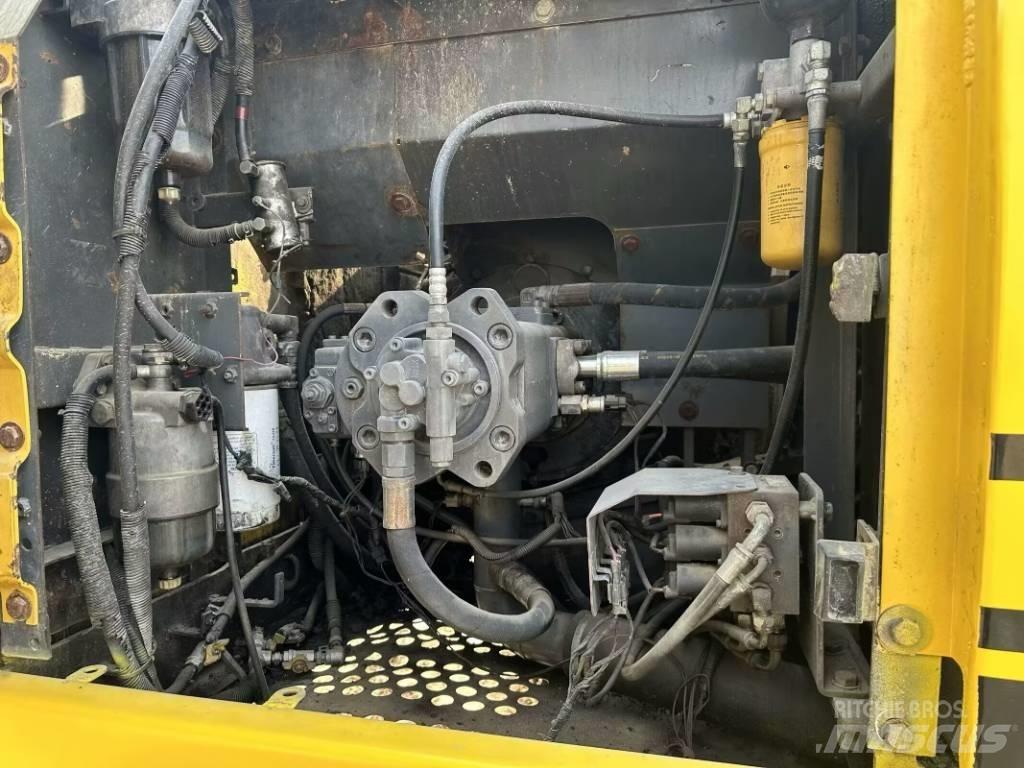 Sumitomo SH200-5 Bandgrävare