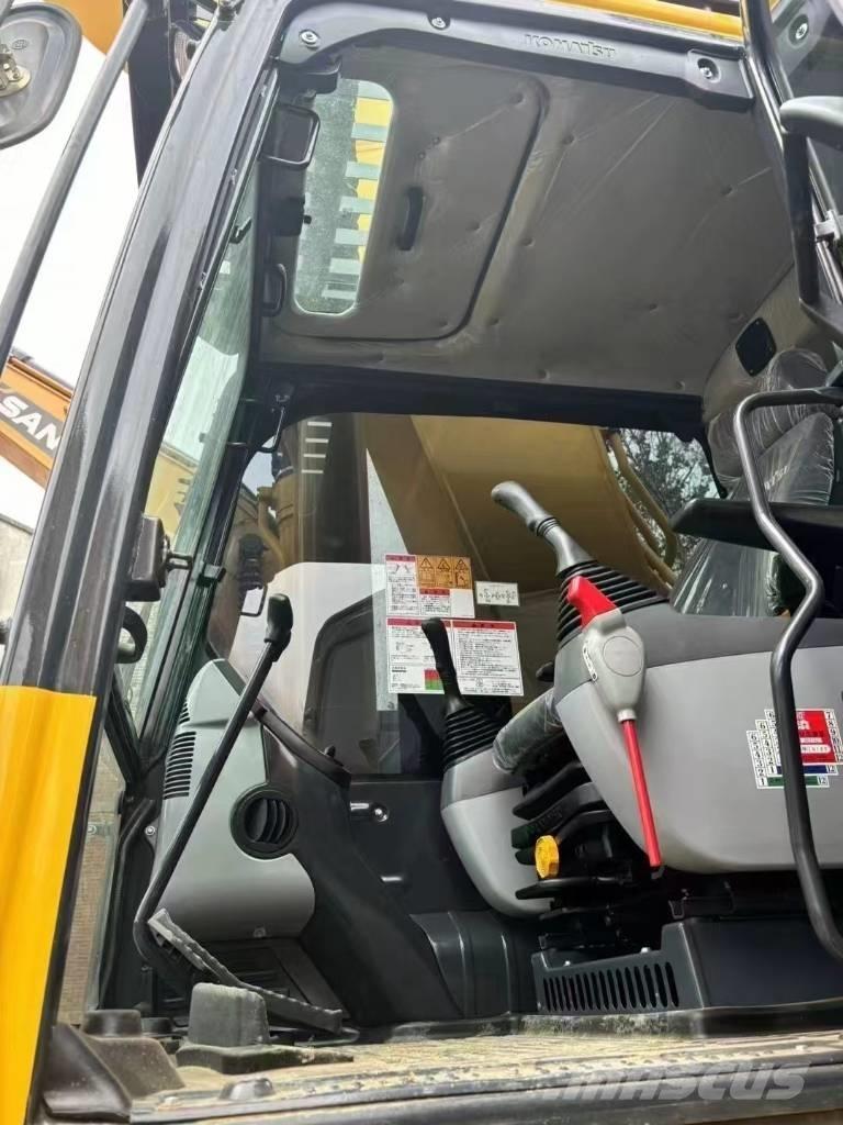 Komatsu 400-8 Bandgrävare