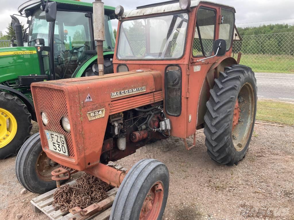 McCormick 624 Traktorer