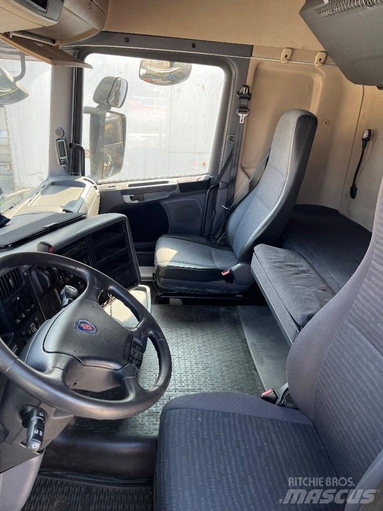 Scania CR19 Hytter och interiör