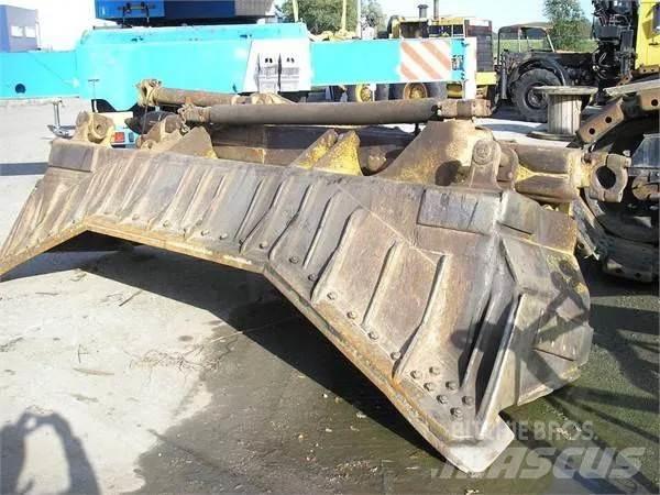 CAT D8N Bandschaktare
