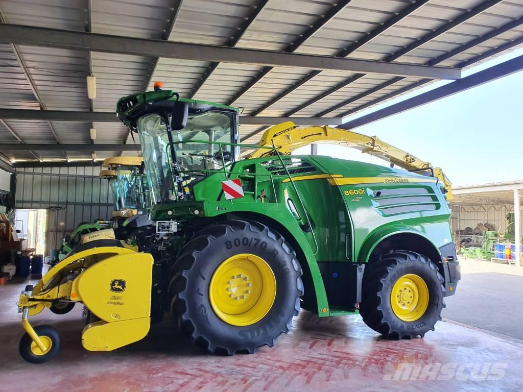John Deere 8600I Självgående fälthackar