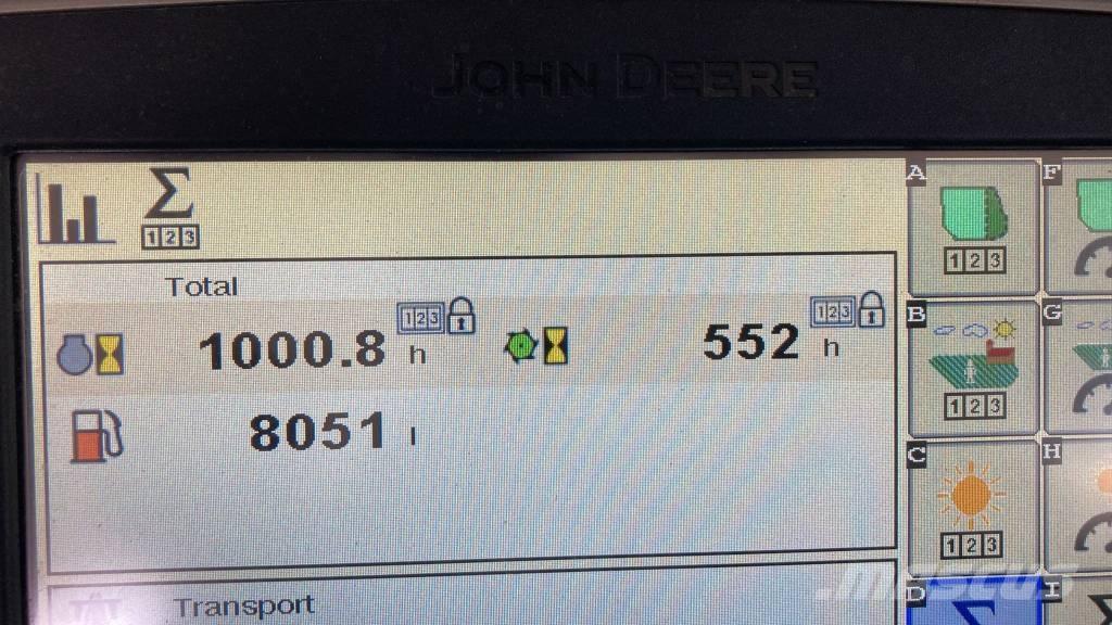 John Deere 8600I Självgående fälthackar