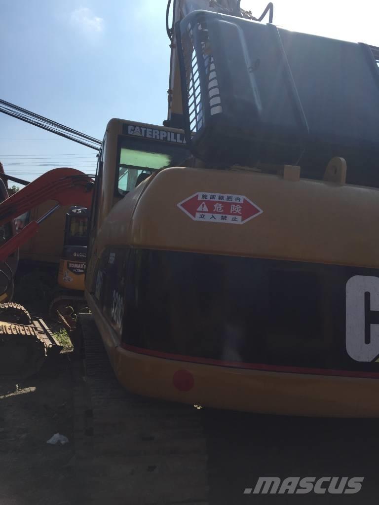 CAT 320 C Bandgrävare
