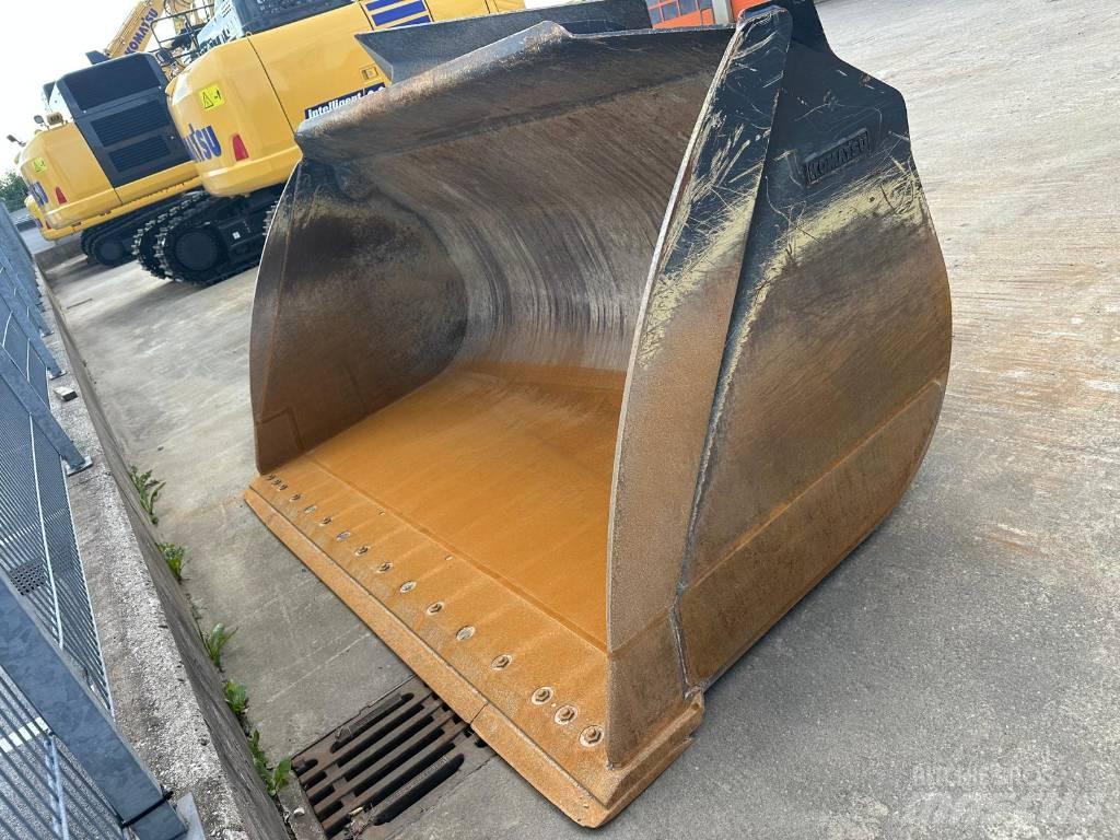 Komatsu Schaufel Skopor