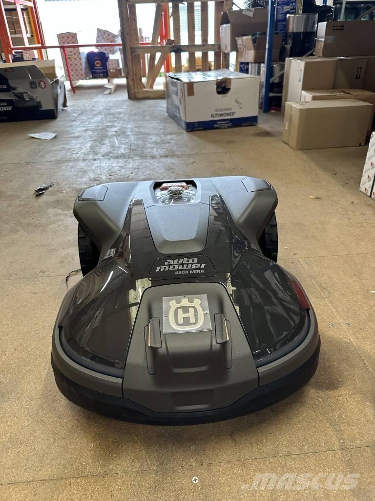 Husqvarna AM450X Robotgräsklippare