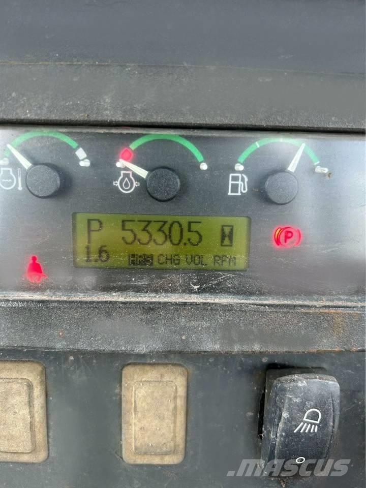 John Deere 650 JLT Bandschaktare