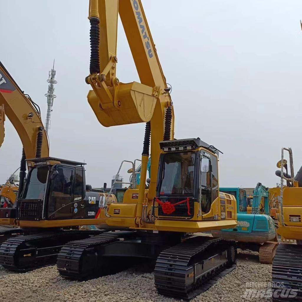 Komatsu PC 220 Bandgrävare