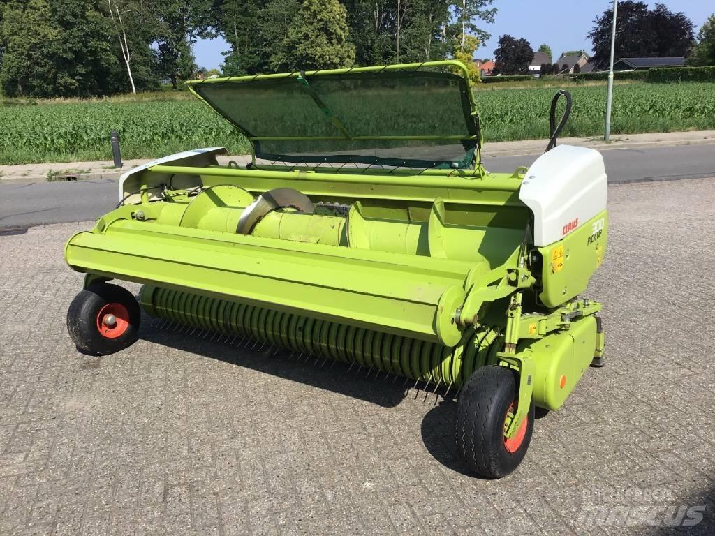 CLAAS PICK UP 300 Skärbord
