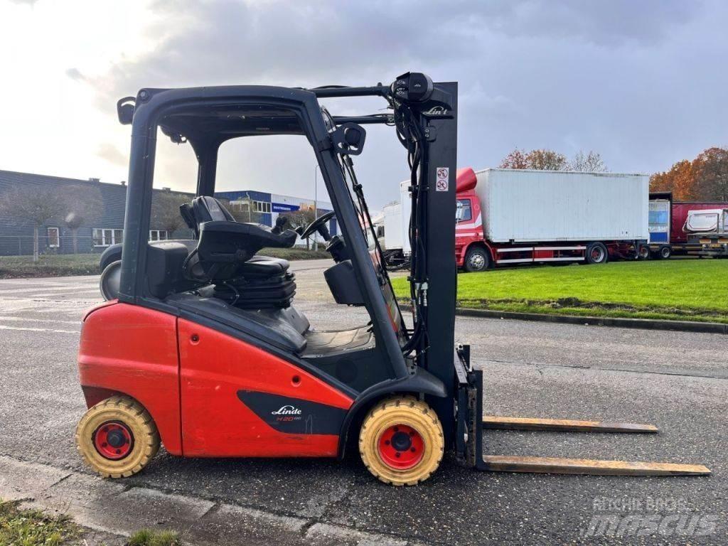 Linde H20T-01 Gasolmotviktstruckar