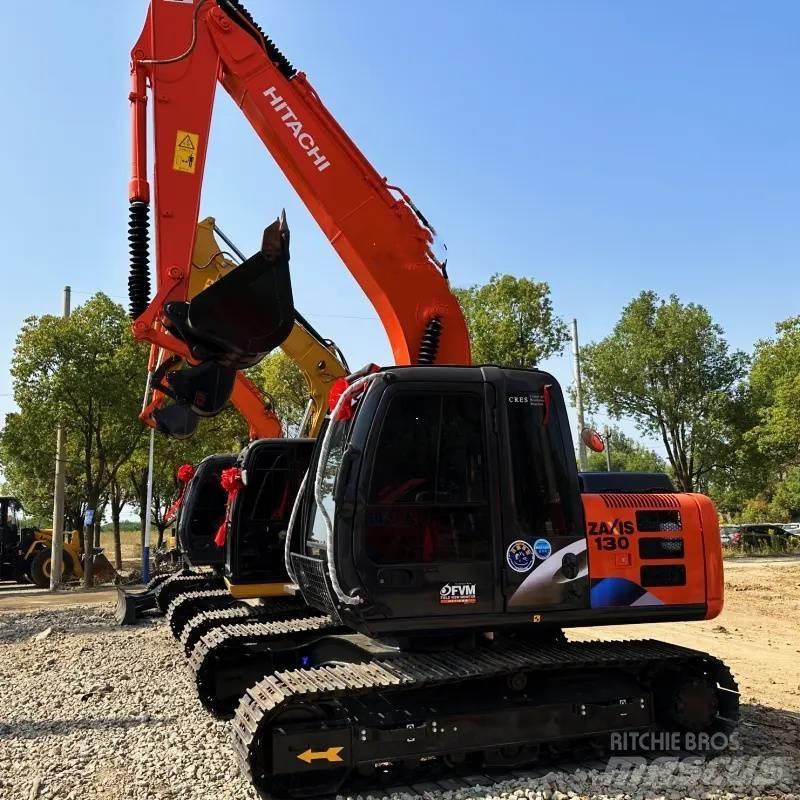 Hitachi ZX 130 Bandgrävare