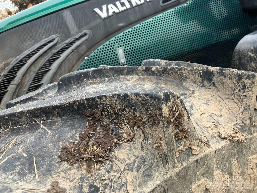 Valtra T 213 V Skogstraktorer