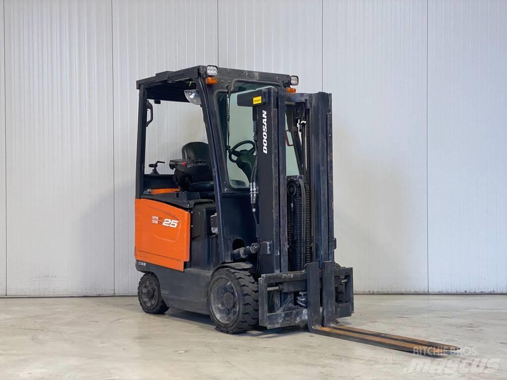 Doosan BC25S-7 Elmotviktstruckar
