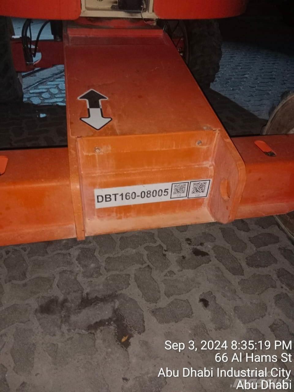 JLG 460SJ Teleskop bomliftar