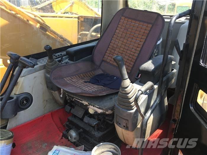 CAT 320 C Bandgrävare