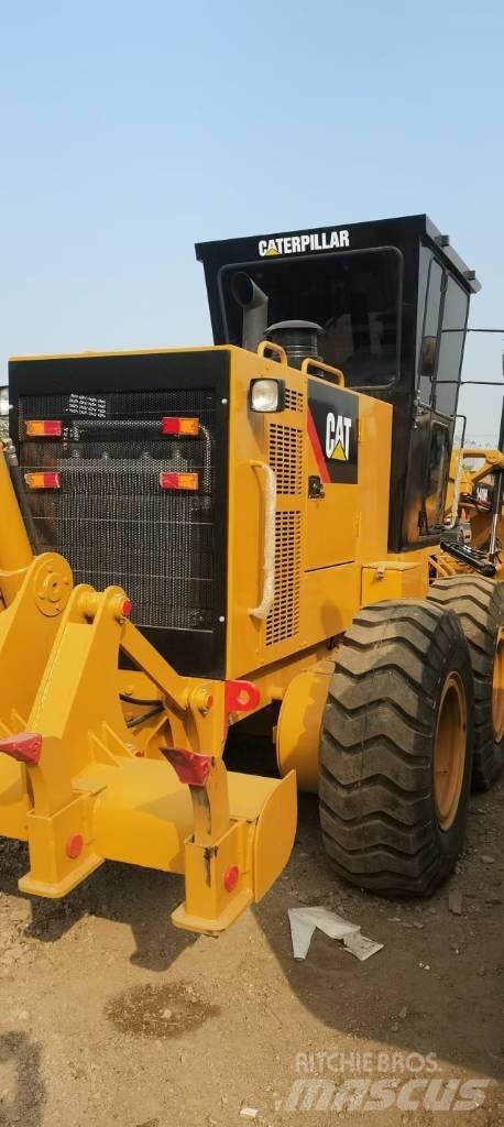 CAT 140 H Väghyvlar
