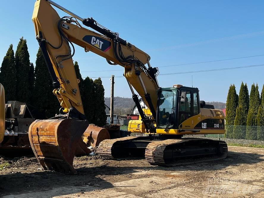 CAT 324 D Bandgrävare