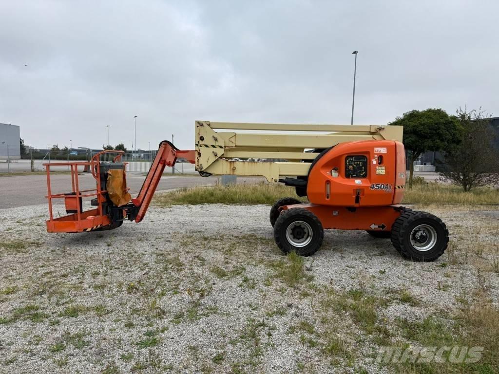 JLG 450 AJ Bomliftar