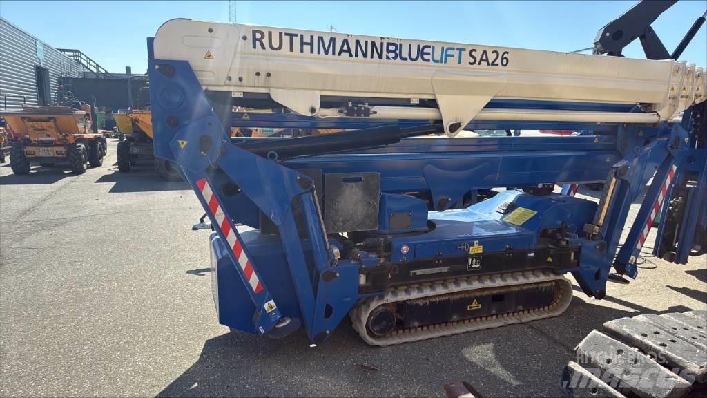 Bluelift SA26 Kompakta självgående bomlyftar