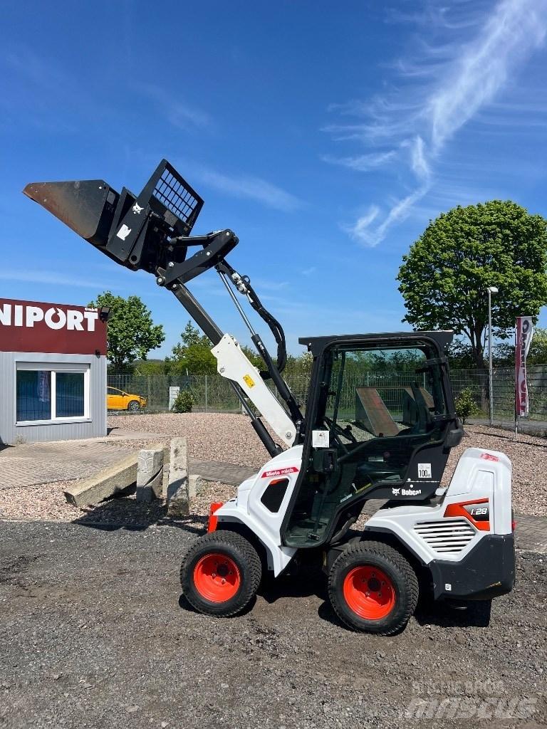 Bobcat L 28 Teleskoplastare