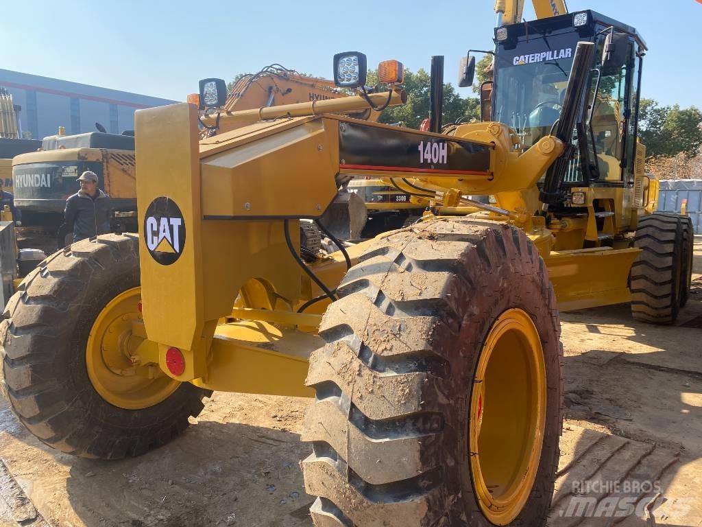 CAT 140 H Väghyvlar